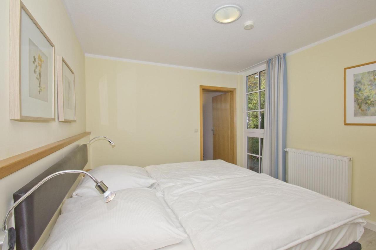 Fewo Mit Terrasse, Gratis Nutzung Vom Ahoi Erlebnisbad Und Sauna In Sellin - Haus Blick Zur See Fewo 13 Goehren  Ngoại thất bức ảnh